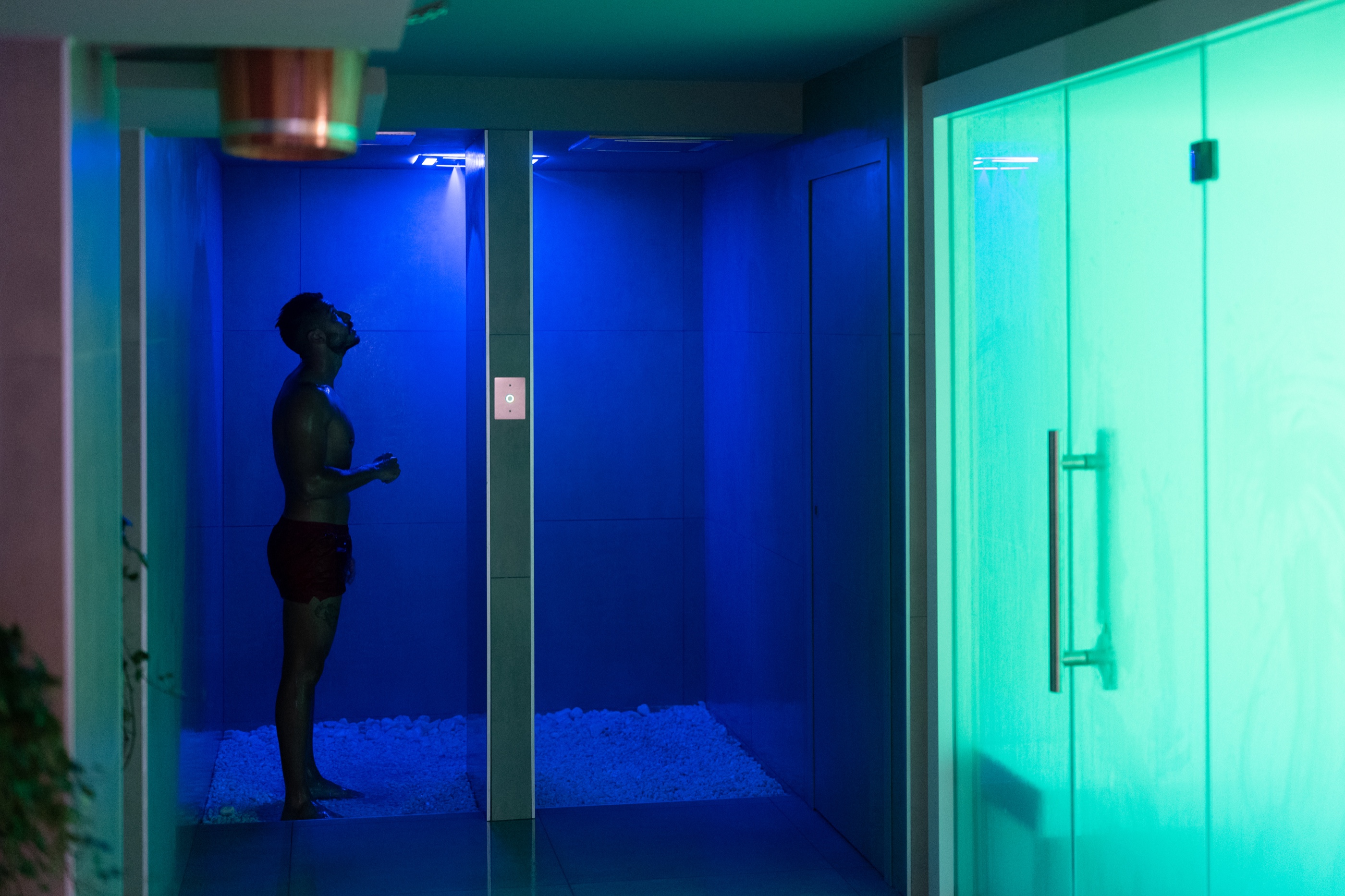 Huésped en la zona sensorial del spa de La Blanca Resort